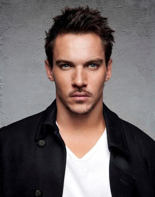 Dracula Series Ordered at NBC, Jonathan Rhys Meyers Stars