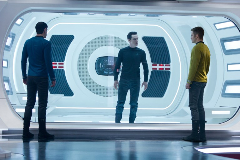 hr_Star_Trek_Into_Darkness_2