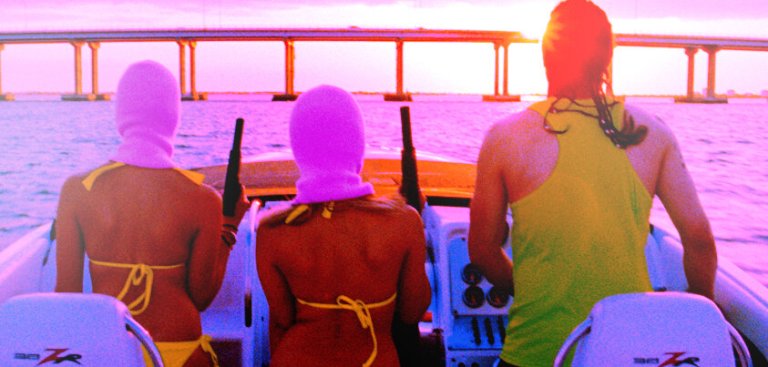 BDPuNhOCIAErAui.jpg large