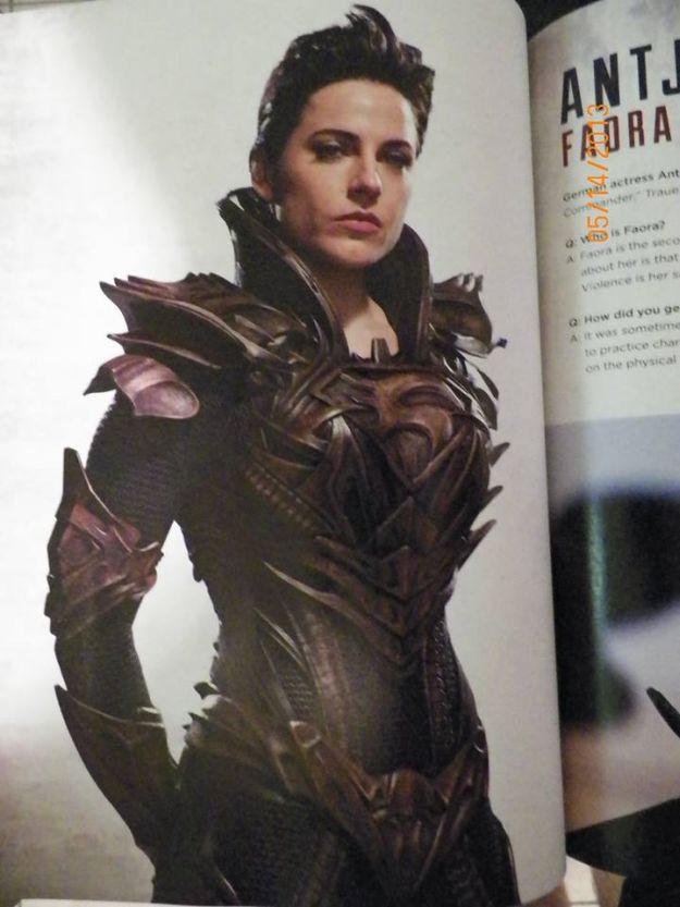 antje-traue-faora-man-of-steel