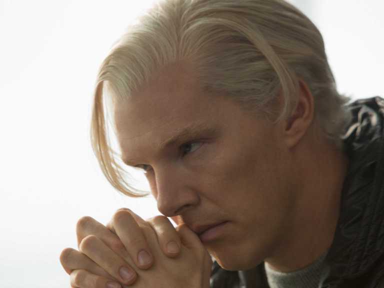 benedict-cumberbatch-cant-save-wikileaks-movie-the-fifth-estate-from-bombing-at-theaters