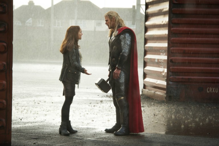 thor-the-dark-world-chris-hemsworth-natalie-portman-pic-front