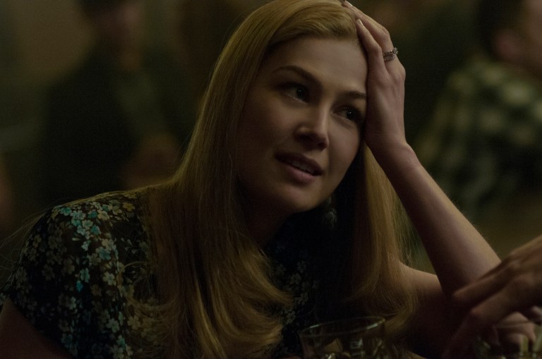 gone-girl-rosamund-pike