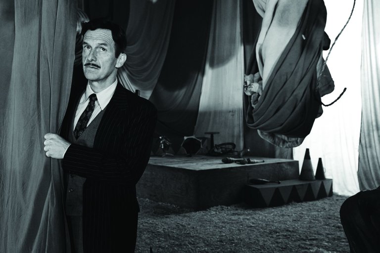 AmericanHorrorStory-FreakShow-S4-Cast-008