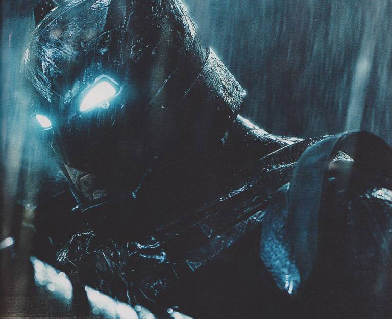 BatmanvSupermanEmpire02bjJSUpg